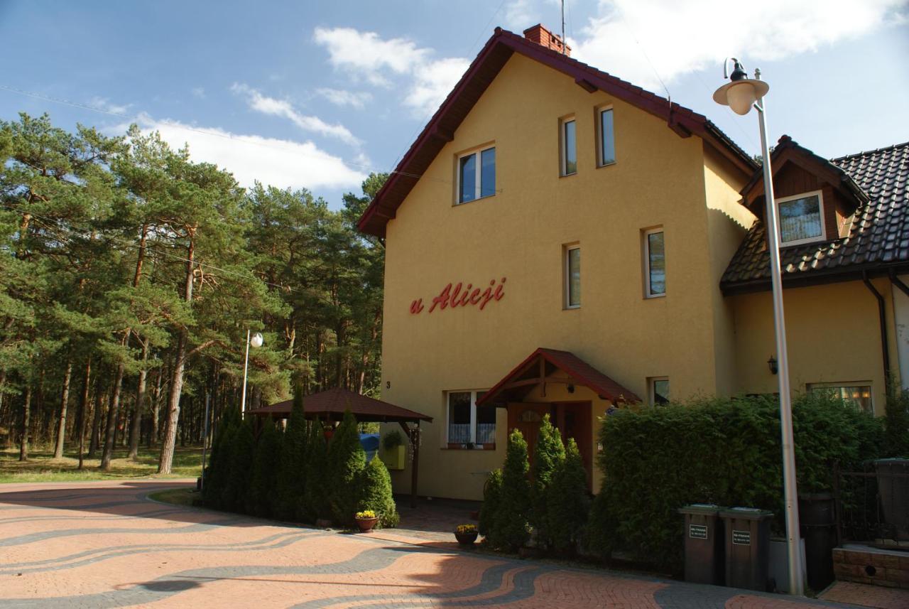 Dom Goscinny U Alicji Pogorzelica  Exterior photo