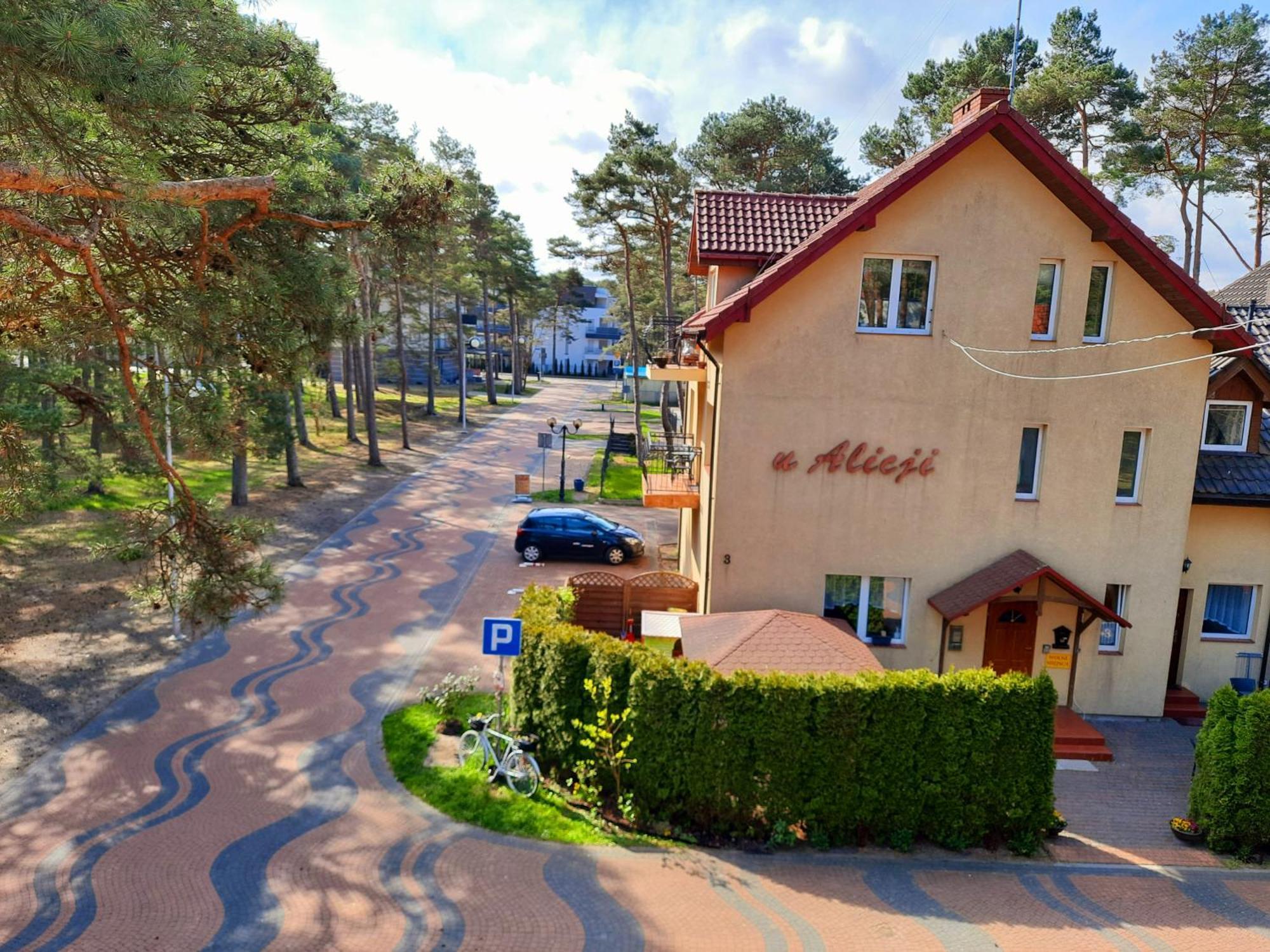 Dom Goscinny U Alicji Pogorzelica  Exterior photo